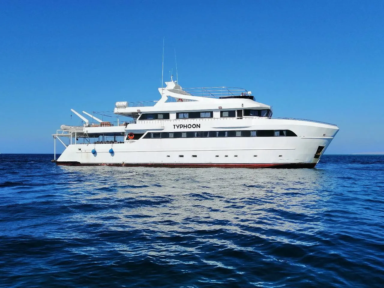 Saudi Explorer: 6/8/10 Day Tours in Jeddah  - Red Sea Diving
