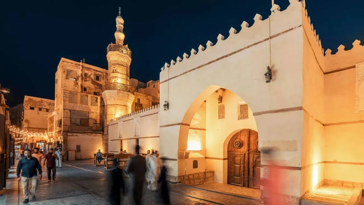 Jeddah Al-Balad Tour – 3 Hour Private Experience