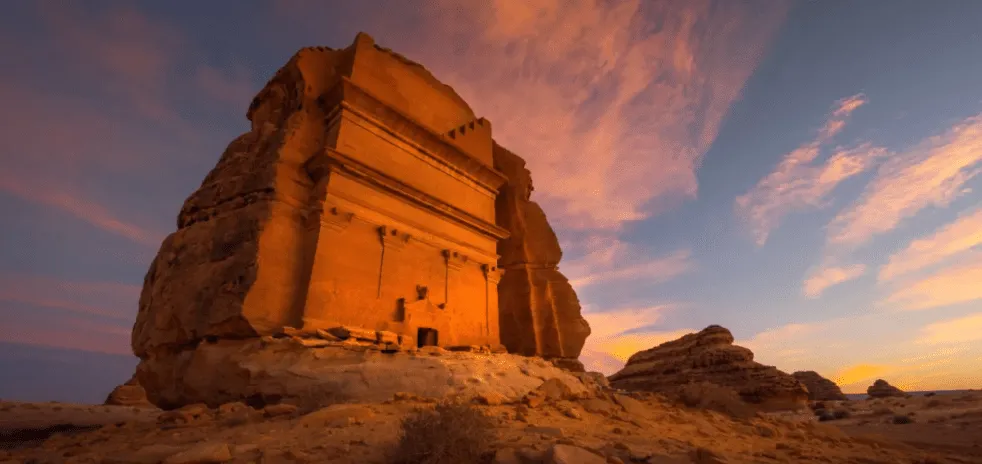 AlUla Luxury Experience 2 Nights - Banyan Tree Resort